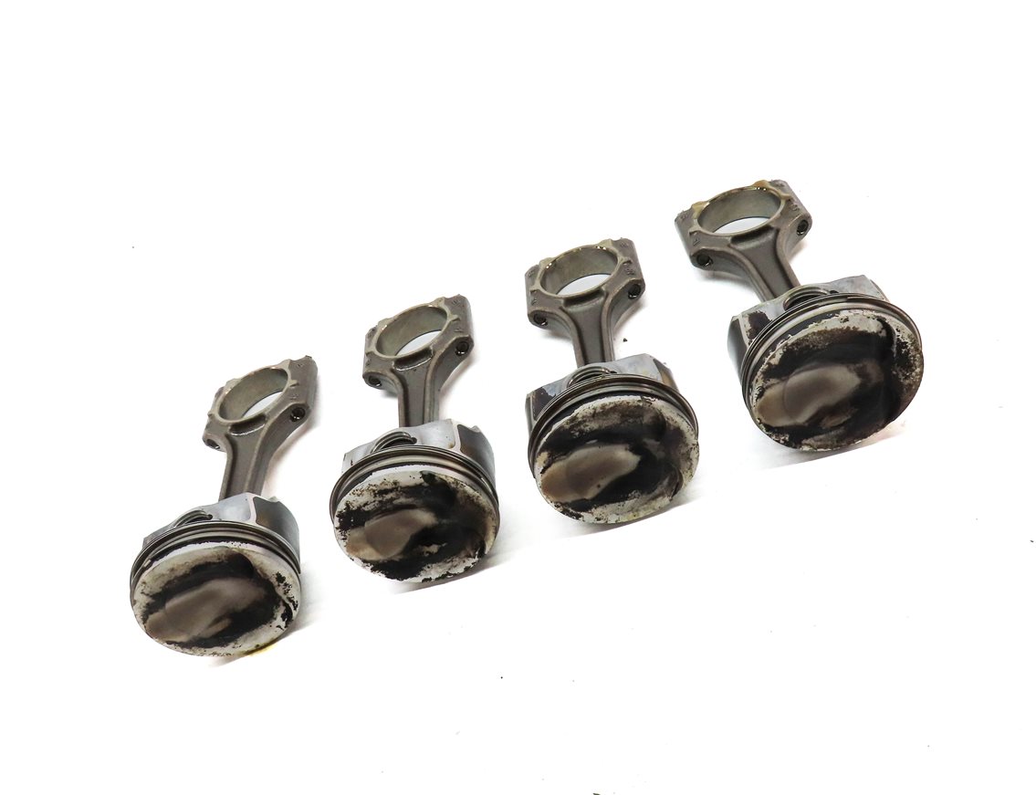 Thumbnail 4: 11-18 VW AUDI - A3 A4 A5 A6 Q5 TT BEETLE JETTA TIGUAN 2.0L TURBO PISTON SET/4