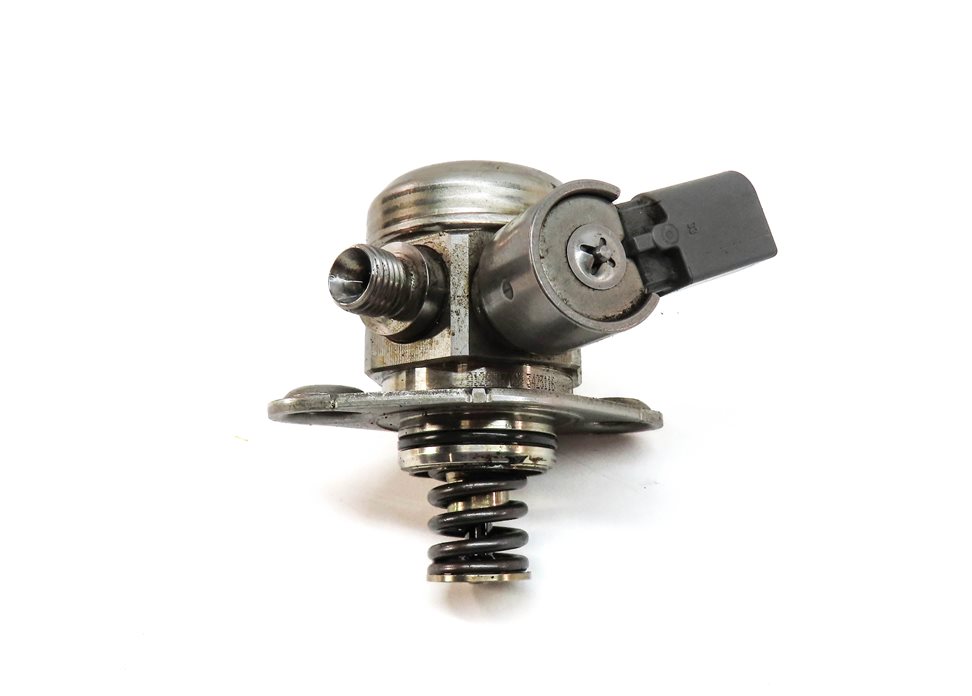 Thumbnail 6: 08-14 BMW 550i 650i 750i X5 X6 (F01 F10 E70 E71) 4.4L N63 MECHANICAL FUEL PUMP