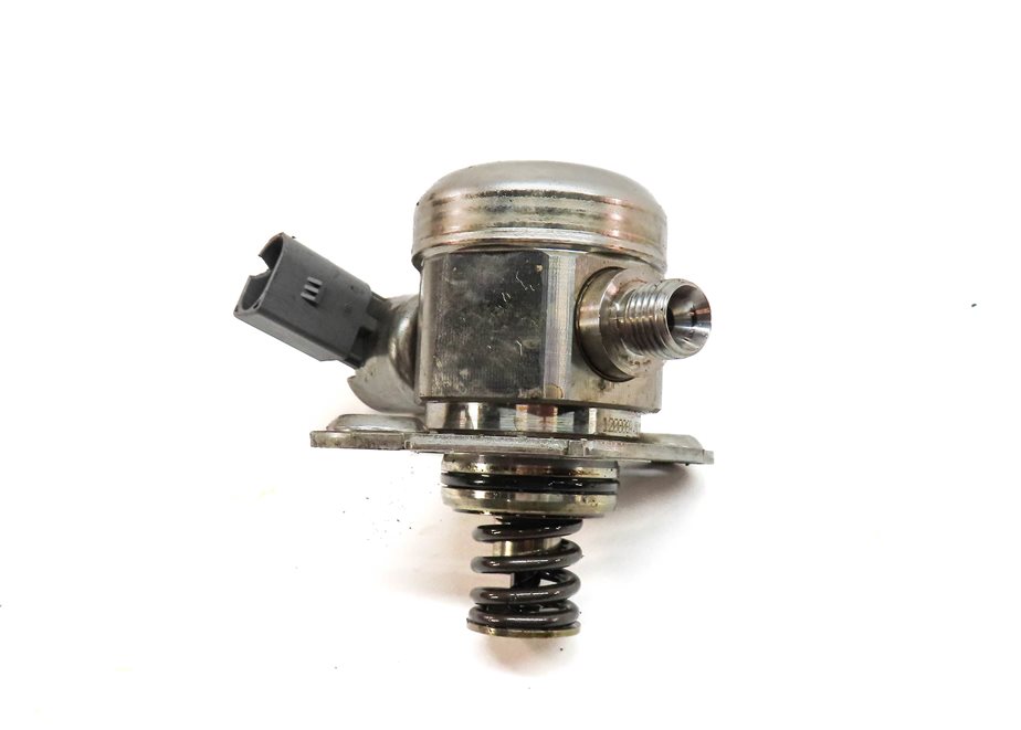Thumbnail 5: 08-14 BMW 550i 650i 750i X5 X6 (F01 F10 E70 E71) 4.4L N63 MECHANICAL FUEL PUMP