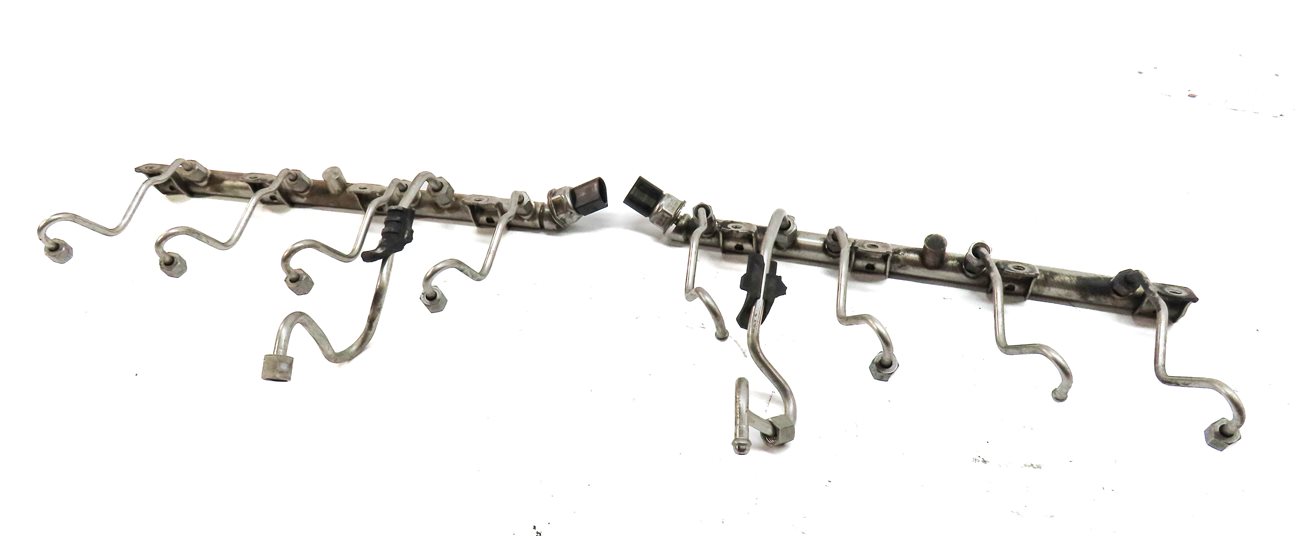 13 BMW X5 (E70) 4.4L (N63) LEFT DRIVER & RIGHT PASSENGER FUEL RAIL SET w/ LINES