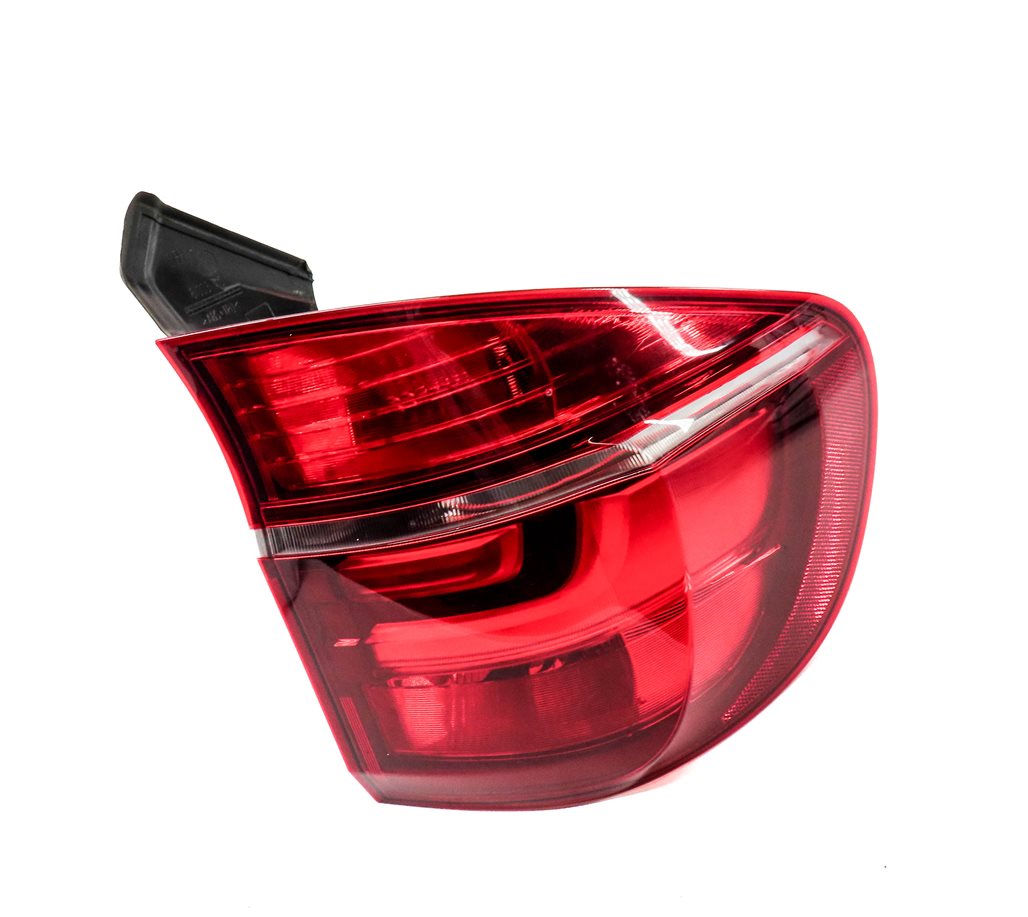 Thumbnail 4: 2011-2013 BMW X5 X5M (E70) RIGHT PASSENGER REAR OUTER TAILLIGHT BRAKE LIGHT LAMP