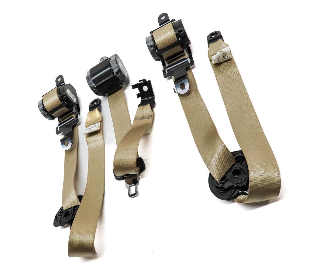 Thumbnail 3: 2013 BMW X5 (E70) REAR 2ND ROW LEFT CENTER RIGHT SEATBELT RETRACTOR (BEIGE)