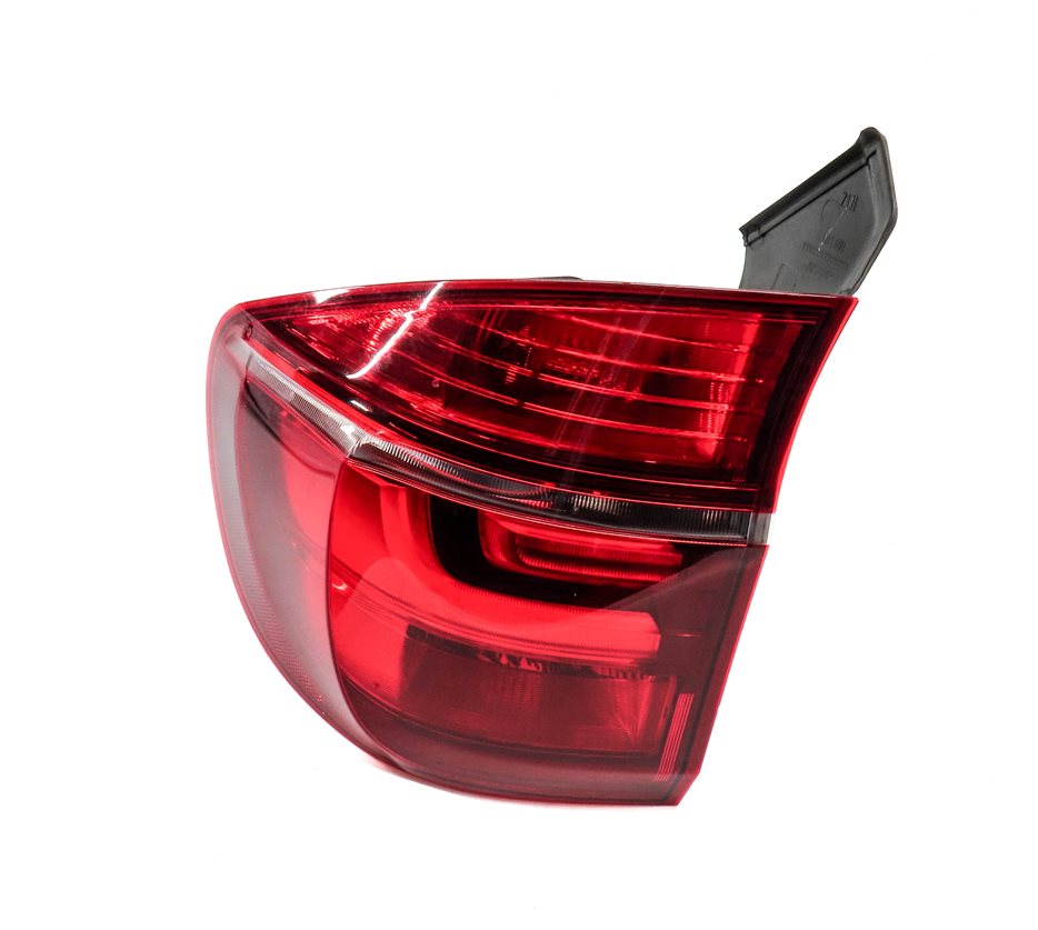 2011-2013 BMW X5 X5M (E70) LEFT DRIVER REAR OUTER TAILLIGHT BRAKE LIGHT LAMP