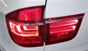 Thumbnail 2: 2011-2013 BMW X5 X5M (E70) LEFT DRIVER REAR OUTER TAILLIGHT BRAKE LIGHT LAMP