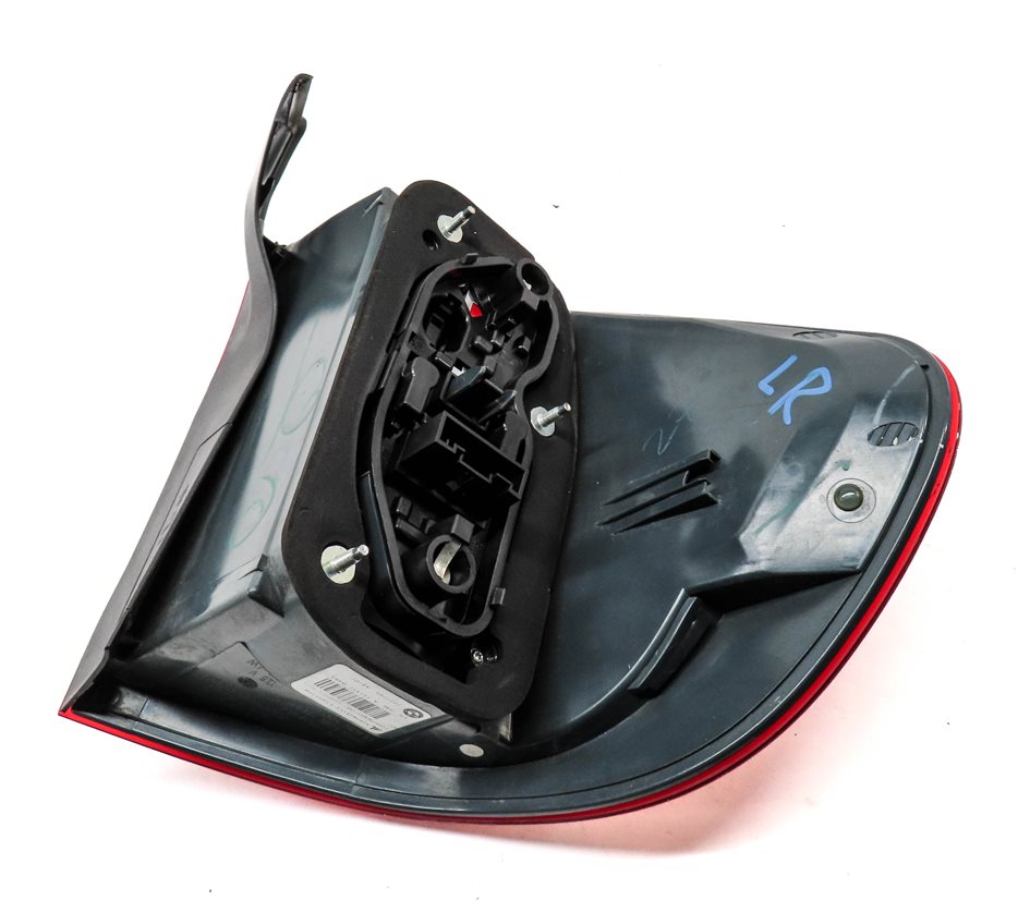 Thumbnail 5: 2011-2013 BMW X5 X5M (E70) LEFT DRIVER REAR OUTER TAILLIGHT BRAKE LIGHT LAMP