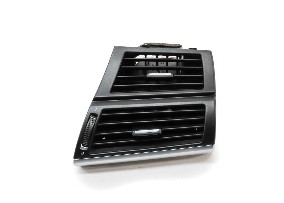 Thumbnail 2: 2013 BMW X5 (E70) FRONT RIGHT PASSENGER OUTER DASH HEAT AIR AC HVAC VENT (BLACK)