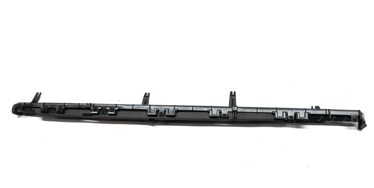 Thumbnail 6: 2007-2013 BMW X5 (E70) RIGHT REAR RETRACTABLE WINDOW SUN SCREEN PRIVACY SHADE