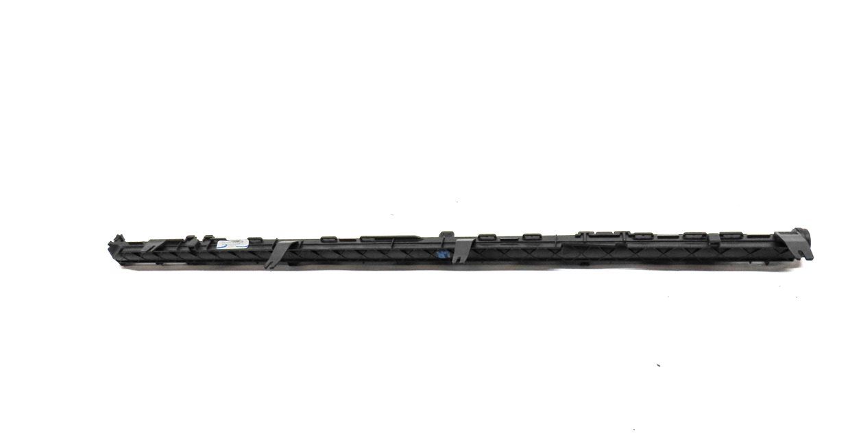 Thumbnail 4: 07-13 BMW X5 (E70) LEFT REAR DOOR RETRACTABLE WINDOW UV SUN SCREEN SHADE (BLACK)