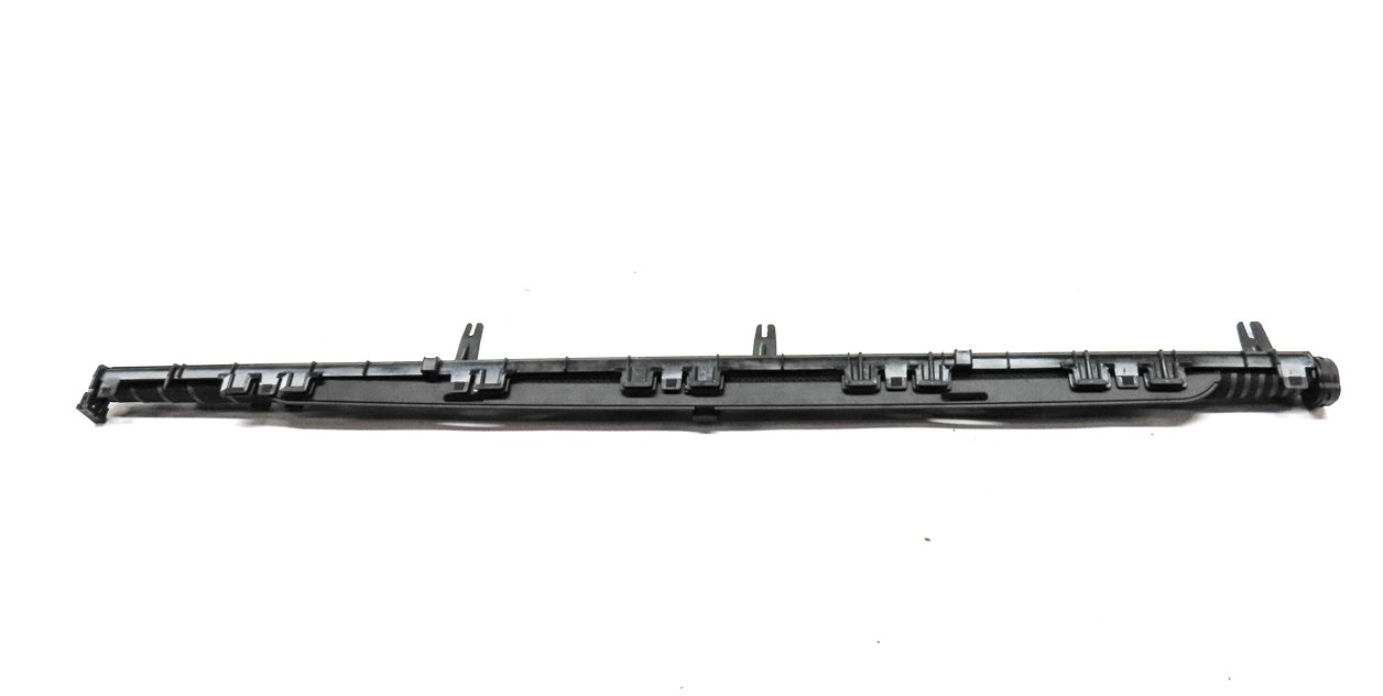 Thumbnail 6: 07-13 BMW X5 (E70) LEFT REAR DOOR RETRACTABLE WINDOW UV SUN SCREEN SHADE (BLACK)