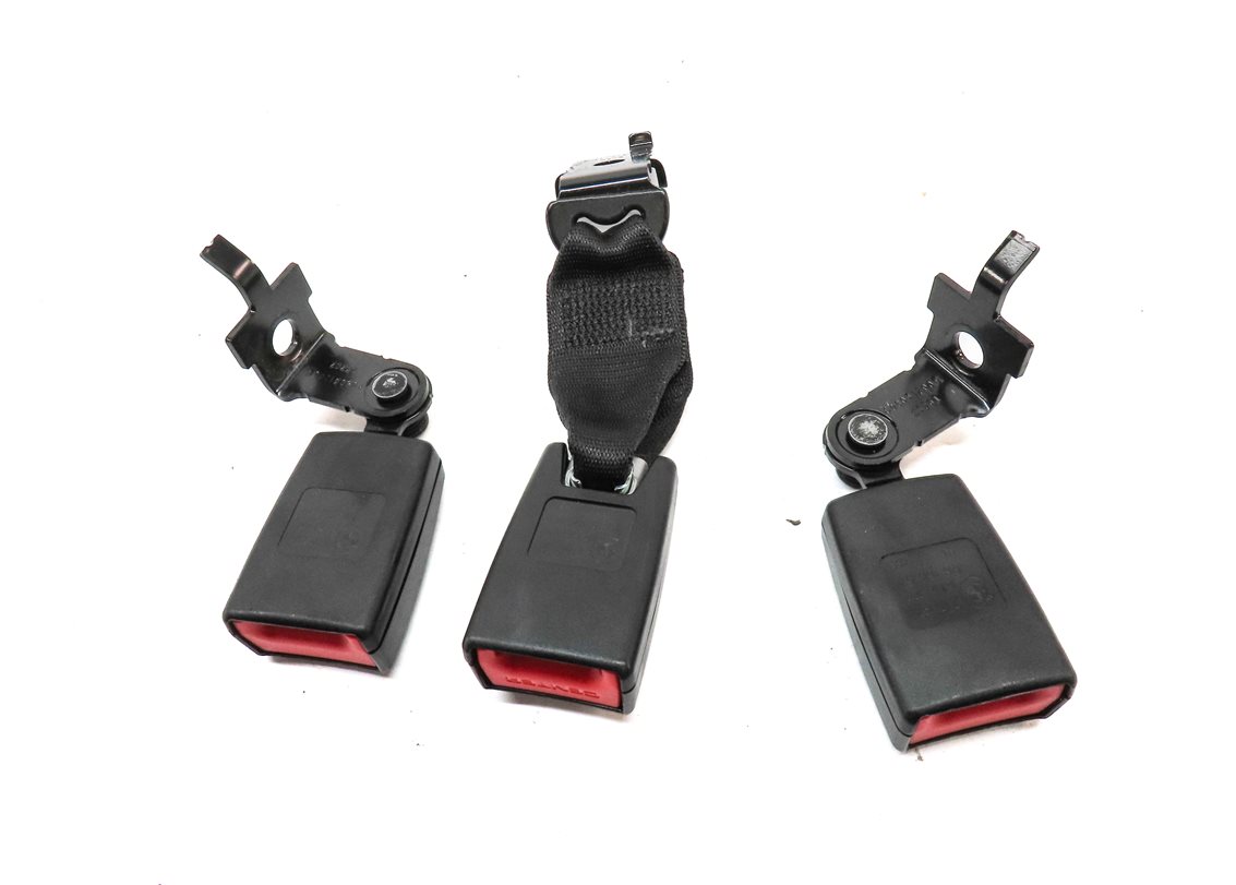 Thumbnail 4: 2013 BMW X5 (E70) REAR 2ND ROW LEFT CENTER RIGHT SEATBELT BUCKLE SET/3 (BEIGE)
