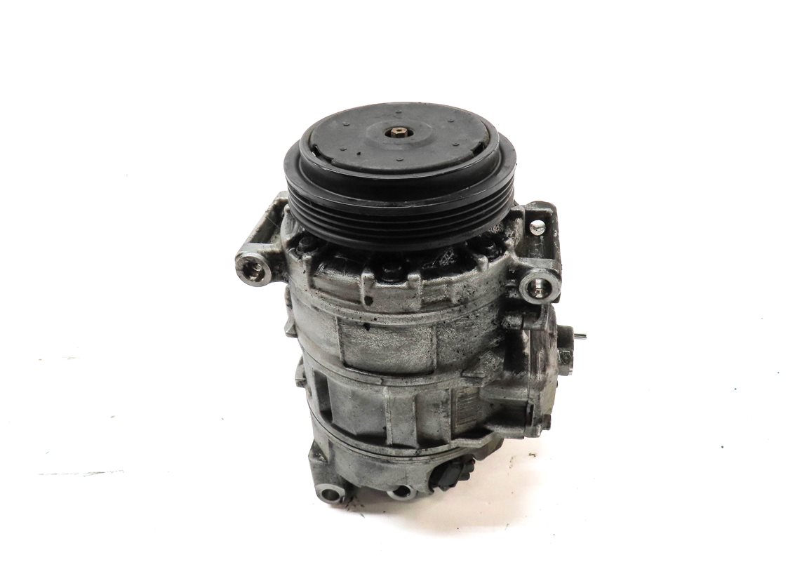 Thumbnail 2: 2008-2014 BMW X5 X6 X6M (E70 E71) 4.4L TWIN TURBO A/C AIR COMPRESSOR PUMP MOTOR