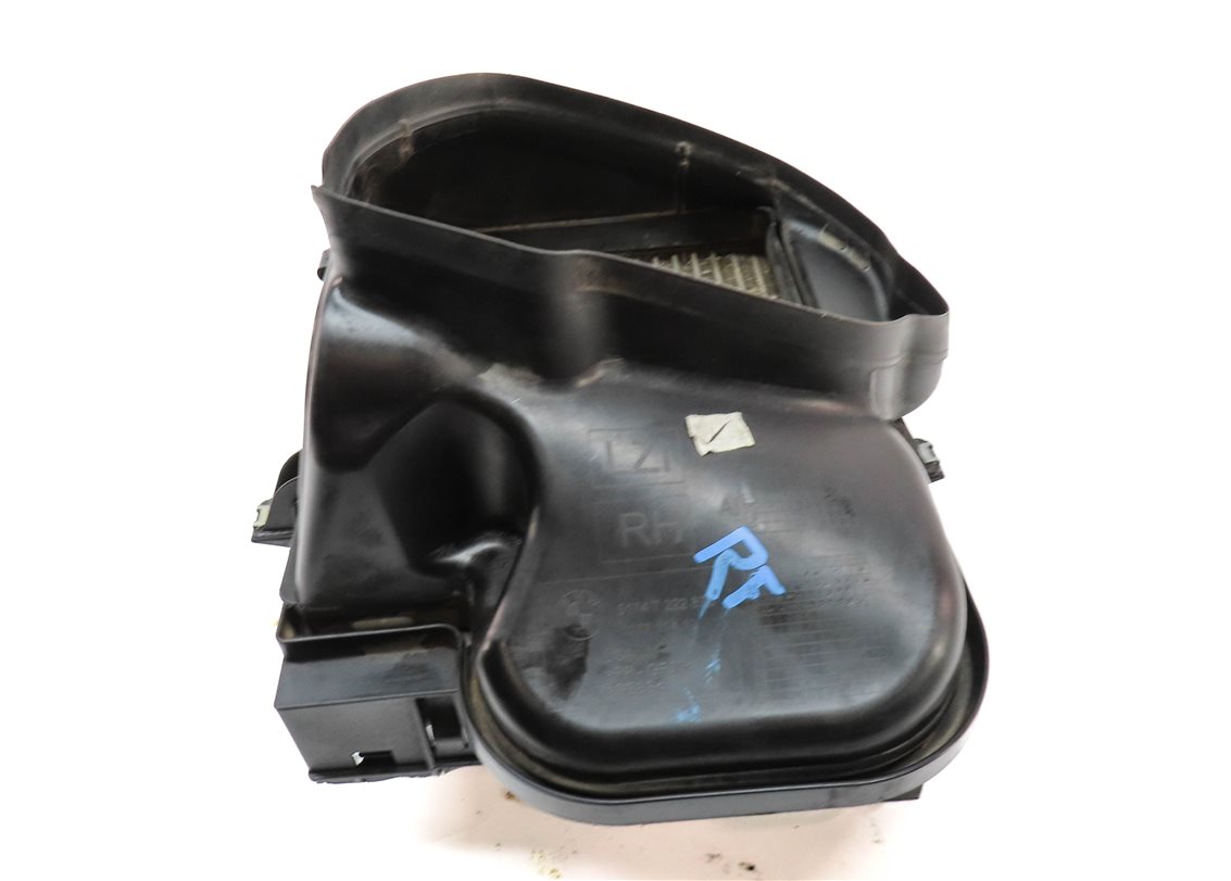 Thumbnail 4: 2013 BMW X5 (E70) 4.4L (N63) ENGINE MOTOR OIL FLUID INTERCOOLER RADIATOR w/ DUCT