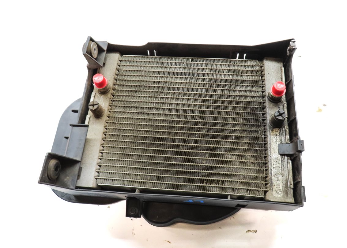 Thumbnail 6: 2008-2014 BMW X5 X5M X6 X6M (E70 E71) 3.0L / 4.4L TWIN TURBO AUXILIARY RADIATOR