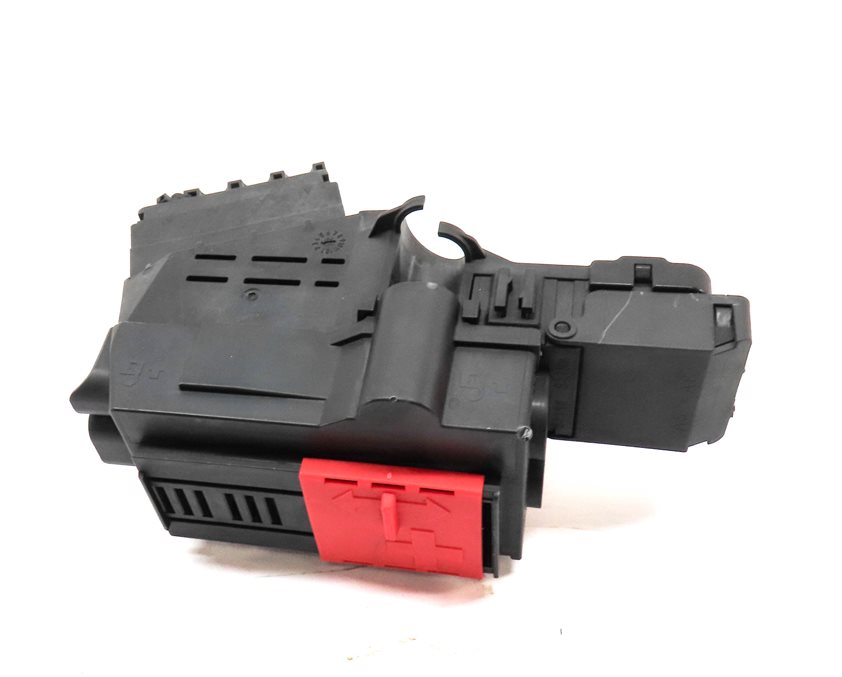 Thumbnail 2: 2012 MERCEDES ML350 (W166) 3.5L ENGINE POSITIVE POWER JUNCTION CONTROL BOX