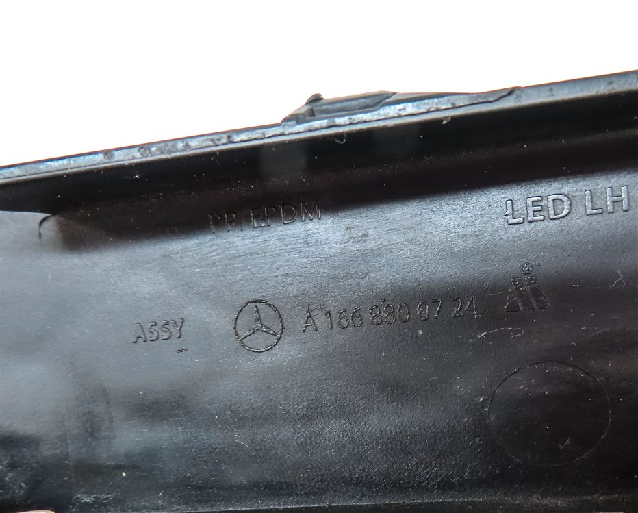 Thumbnail 6: 2012 MERCEDES ML350 ML550 (W166) FRONT LEFT DRIVER DRL FOGLIGHT FOG LIGHT LAMP