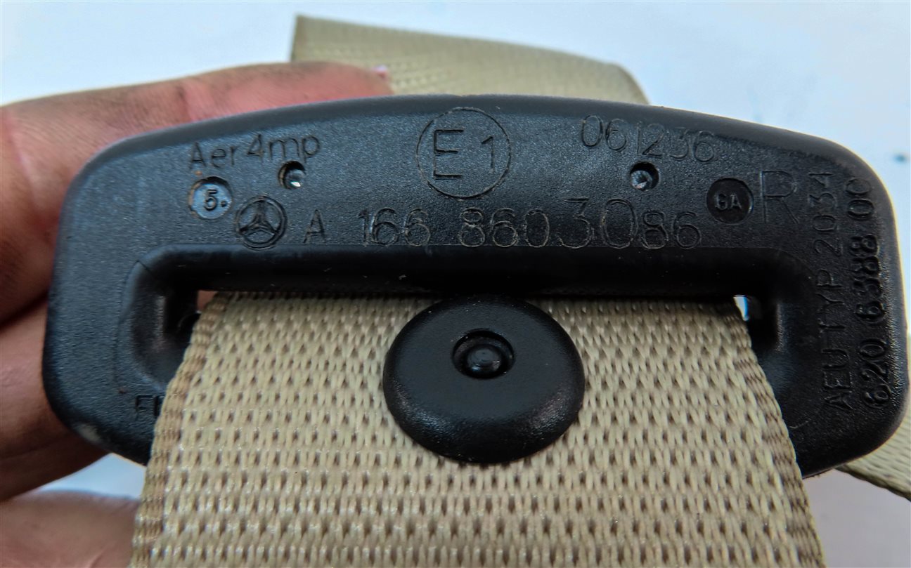 Thumbnail 5: 2012 MERCEDES ML350 (W166) REAR RIGHT SEAT SEATBELT BELT RETRACTOR (Beige)