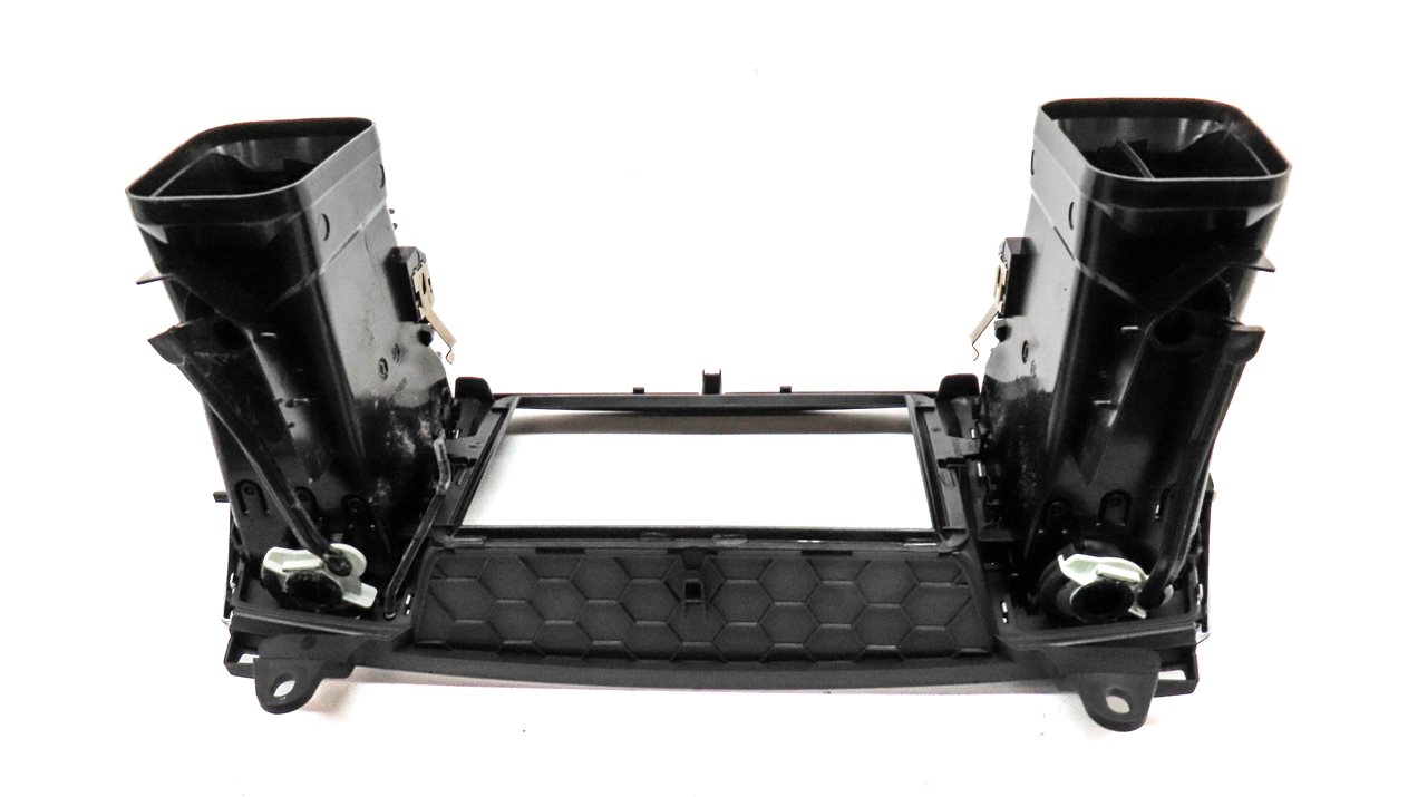 Thumbnail 5: 2012 MERCEDES ML350 (W166) FRONT CENTER DASH SCREEN TRIM HEAT AIR AC DUAL VENT