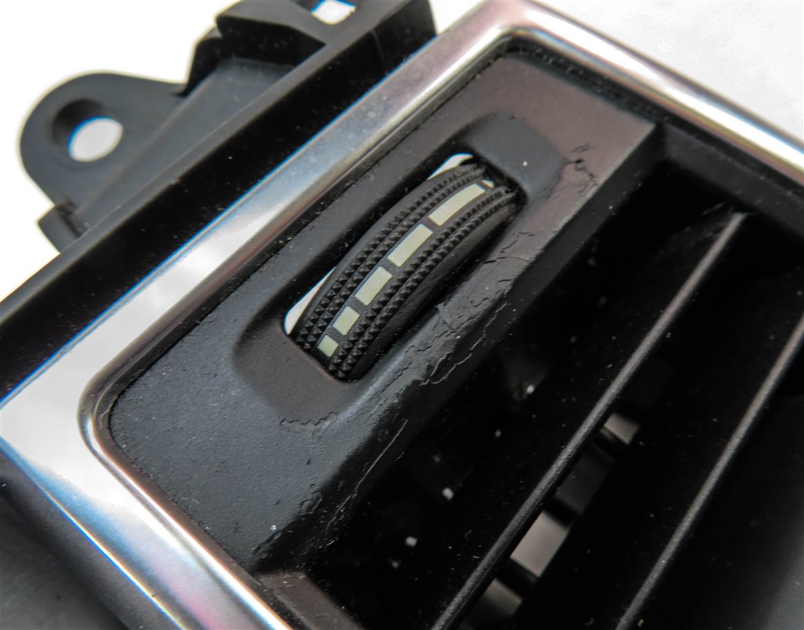 Thumbnail 8: 2012 MERCEDES ML350 (W166) FRONT CENTER DASH SCREEN TRIM HEAT AIR AC DUAL VENT
