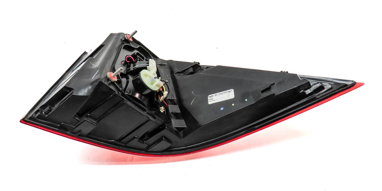 Thumbnail 4: 12-15 MERCEDES ML CLASS (W166) LEFT DRIVER REAR LED TAILLIGHT BRAKE LIGHT LAMP