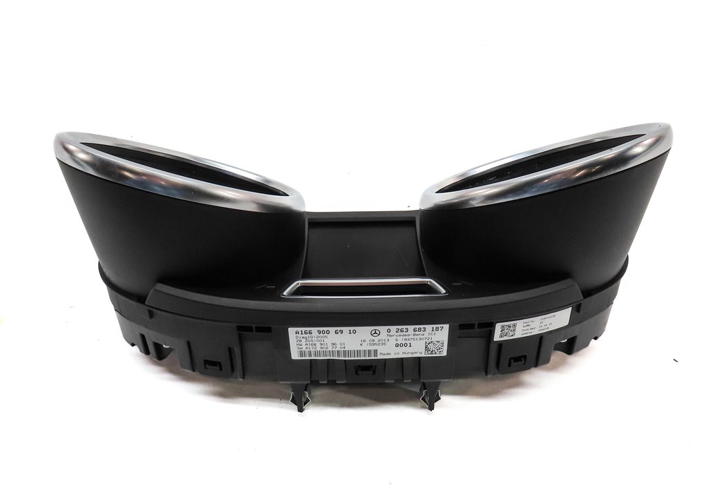 Thumbnail 4: 2012 MERCEDES ML350 (W166) DRIVER SPEEDOMETER INSTRUMENT GAUGE CLUSTER (182k)