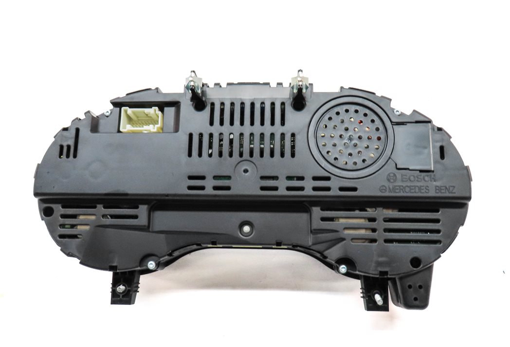 Thumbnail 5: 2012 MERCEDES ML350 (W166) DRIVER SPEEDOMETER INSTRUMENT GAUGE CLUSTER (182k)