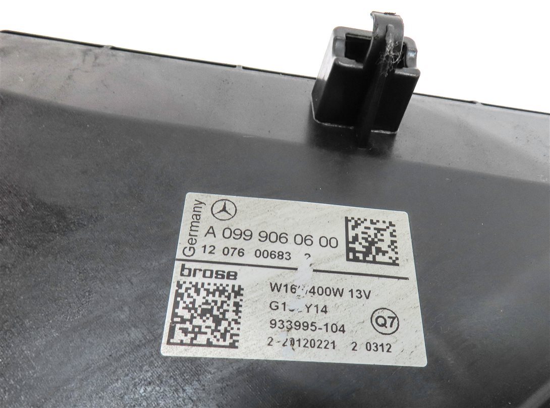 Thumbnail 7: 2012-2019 MERCEDES GL GLE GLS ML (W166 X166) 600w RADIATOR COOLING FAN ASSEMBLY