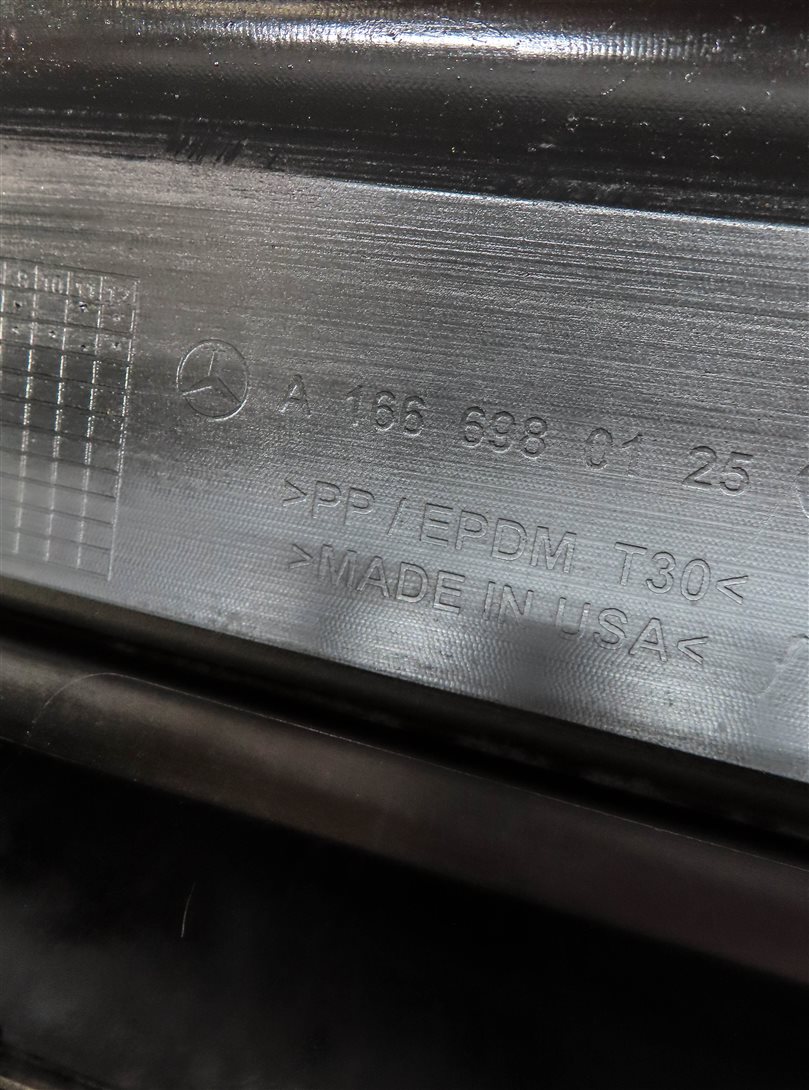 Thumbnail 7: 12-19 MERCEDES GLE ML CLASS (W166) LEFT DRIVER SIDE RUNNING BOARD STEP RUNNER