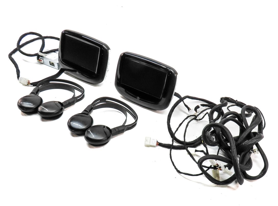 12 MERCEDES ML350 (W166) REAR ENTERTAINMENT DVD SCREEN & WIRELESS HEADPHONES SET