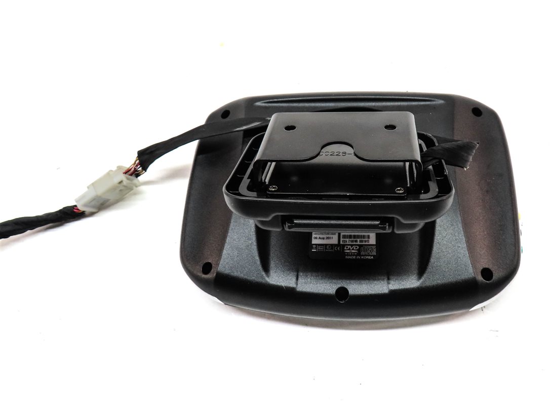 Thumbnail 19: 12 MERCEDES ML350 (W166) REAR ENTERTAINMENT DVD SCREEN & WIRELESS HEADPHONES SET