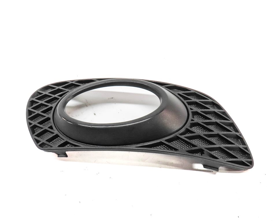 Thumbnail 4: 2007 MERCEDES ML320 (W164) FRONT RIGHT PASSENGER LOWER BUMPER FOG LIGHT TRIM