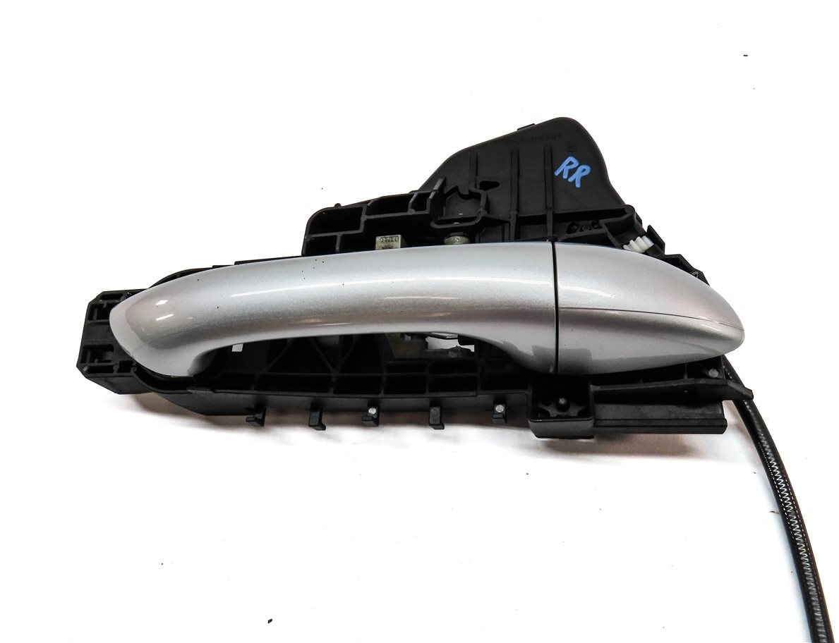 Thumbnail 4: 2007 MERCEDES ML320 (W164) REAR RIGHT EXTERIOR OUTSIDE DOOR HANDLE (Iridium)