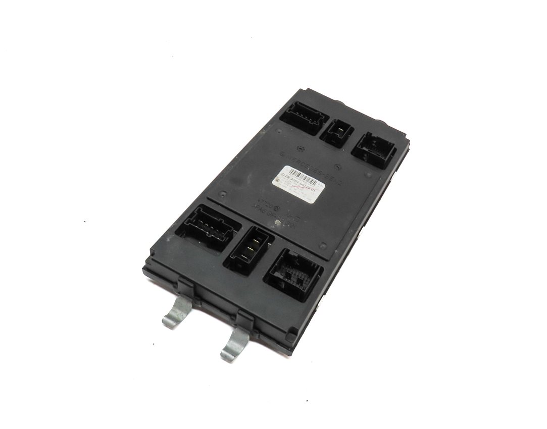 06-09 MERCEDES GL320 GL450 ML320 ML350 ML500 FRONT SIGNAL ACQUISITION MODULE