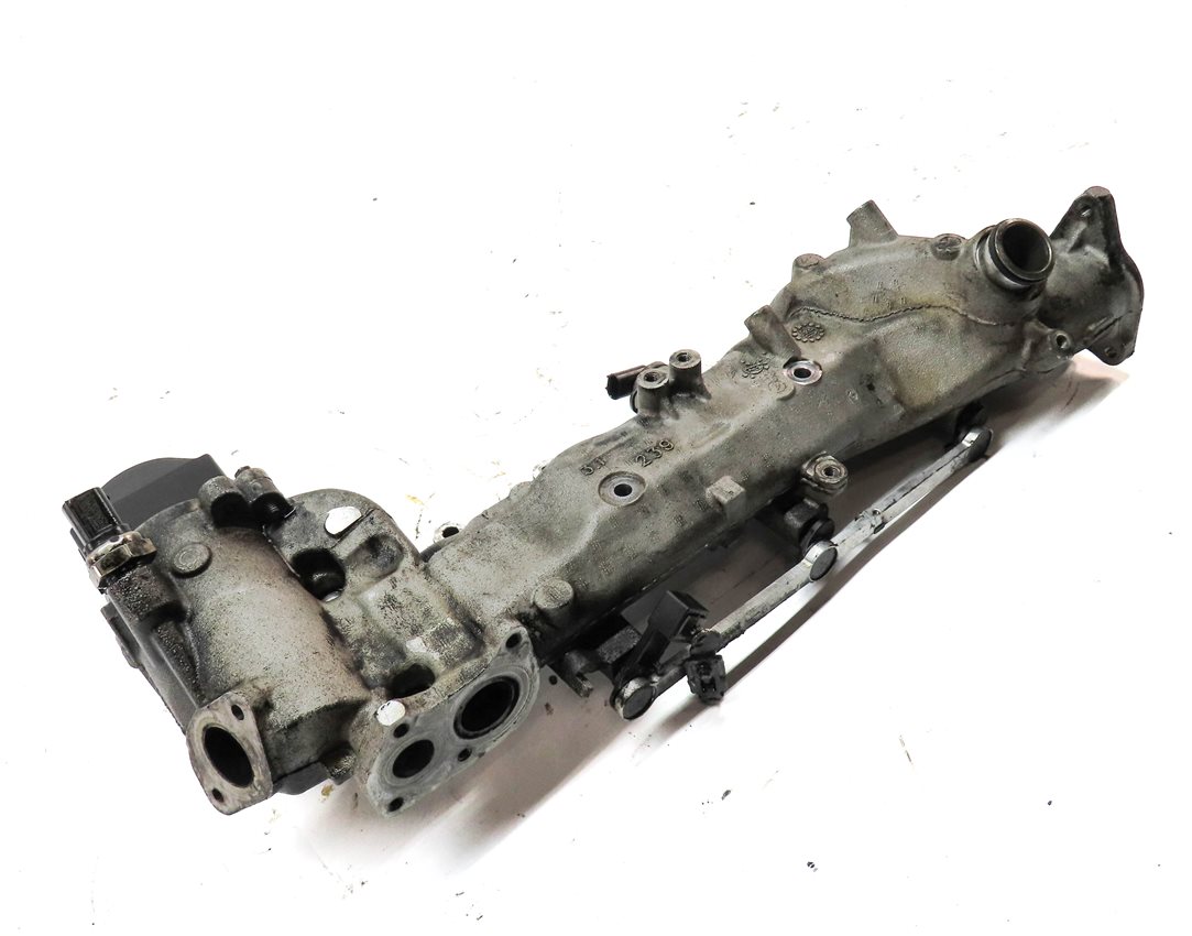 Thumbnail 3: 07-09 MB E320 GL320 ML320 R320 (X164 W164 W251) 3.0L OM642 DIESEL LEFT MANIFOLD