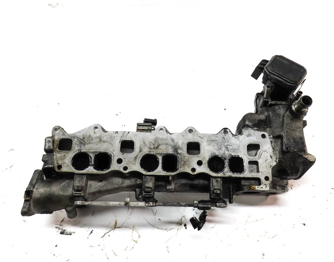 Thumbnail 6: 07-09 MB E320 GL320 ML320 R320 (X164 W164 W251) 3.0L OM642 DIESEL LEFT MANIFOLD