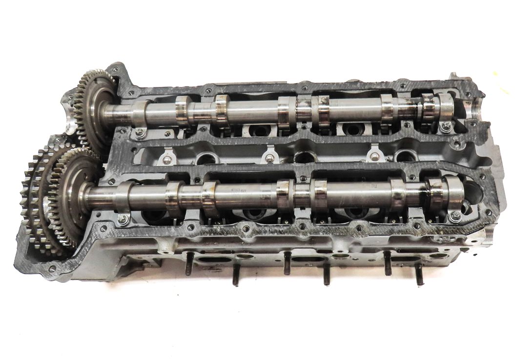 Thumbnail 7: 2007 MERCEDES ML320 (W164) 3.0L DIESEL (OM642) LEFT DRIVER ENGINE CYLINDER HEAD