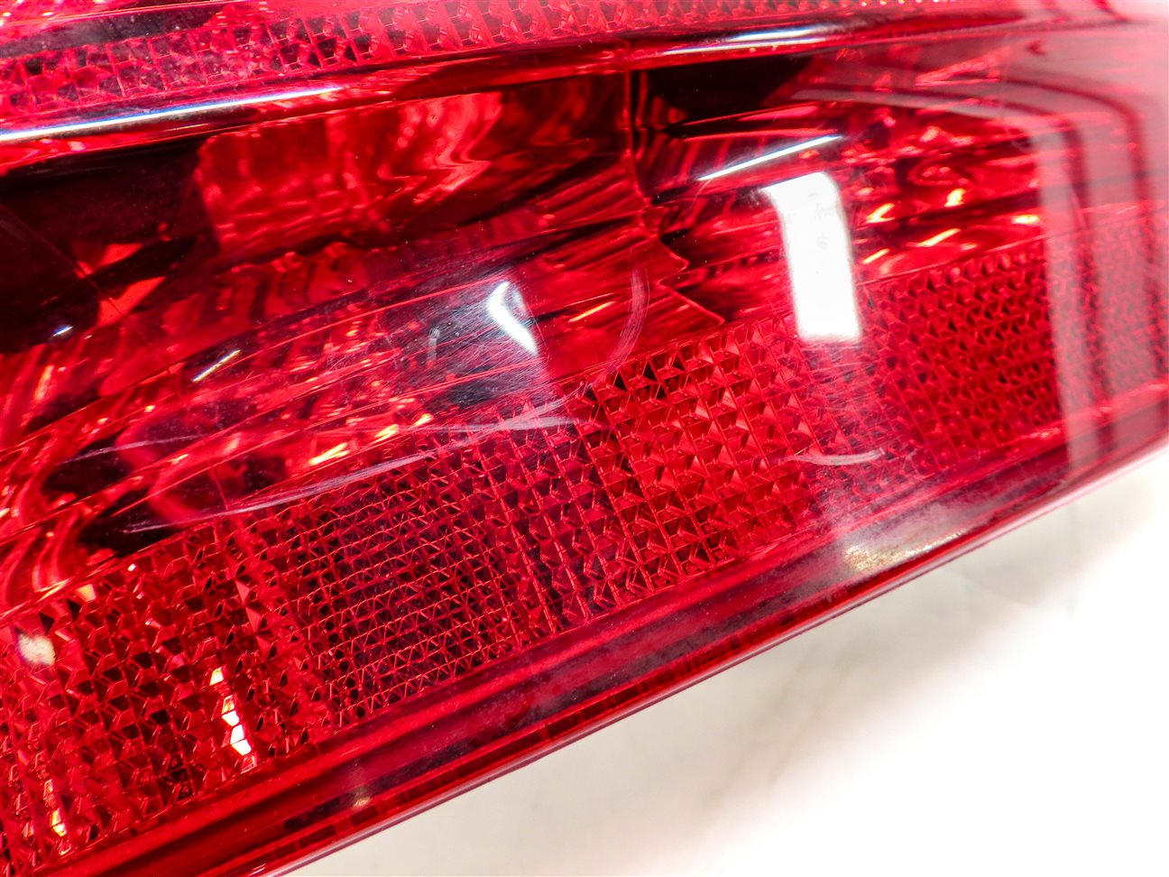 Thumbnail 7: 06-08 MERCEDES ML320 ML350 ML500 ML550 (W164) LEFT TAILLIGHT BRAKE LIGHT LAMP
