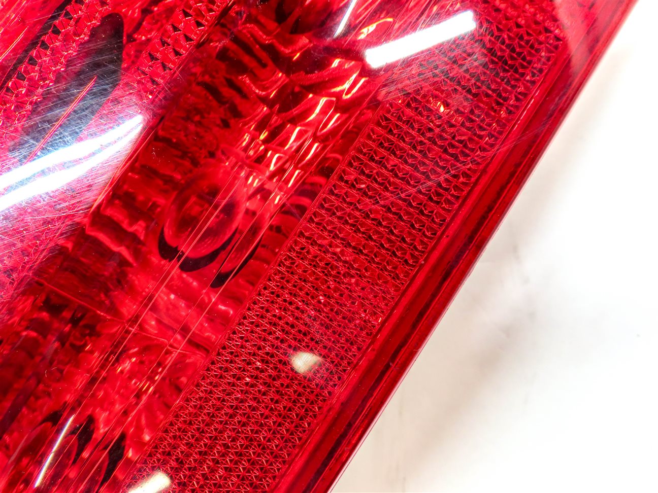 Thumbnail 8: 06-08 MERCEDES ML320 ML350 ML500 ML550 (W164) LEFT TAILLIGHT BRAKE LIGHT LAMP