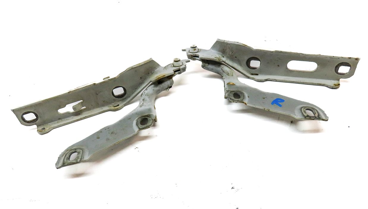 Thumbnail 2: 2015-2020 AUDI A3 S3 (8V) FRONT LEFT & RIGHT HOOD HINGE SET-2 (White)