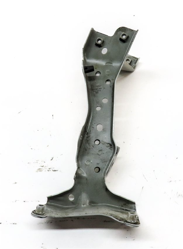 Thumbnail 5: 2015 AUDI S3 (8V) FRONT LEFT DRIVER FENDER MOUNT BRACKET (White)