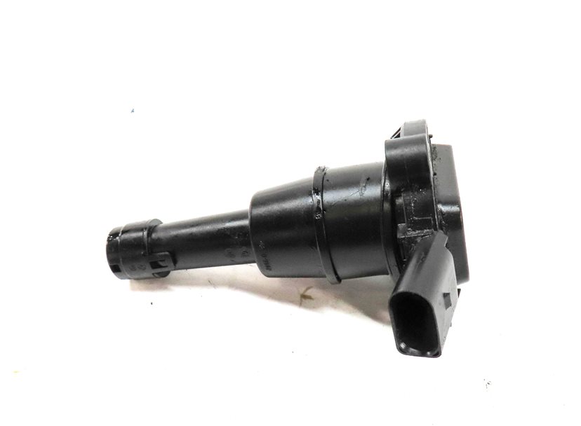 Thumbnail 2: 2015 AUDI S3 (8V) 2.0L (CYFB) ENGINE MOTOR OIL FLUID LEVEL SENSOR SENDING UNIT