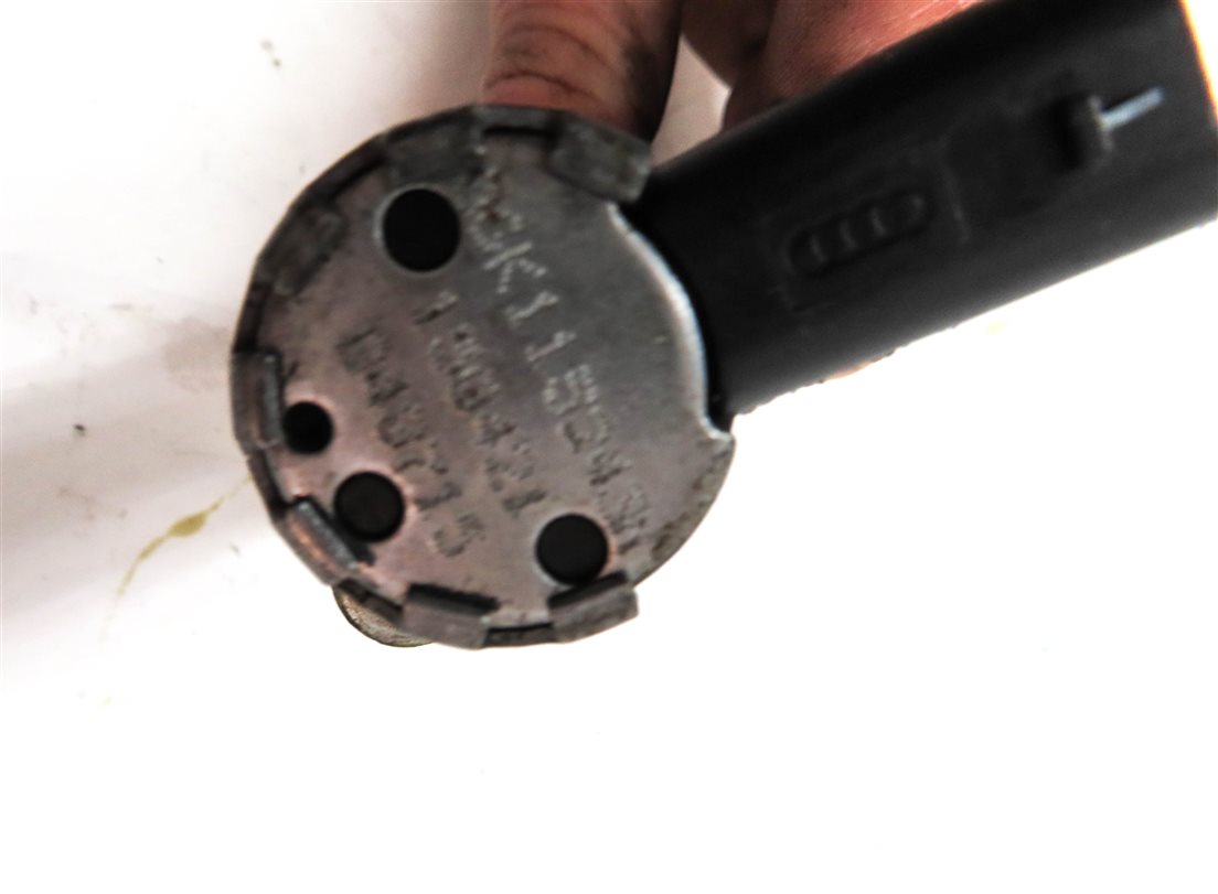 Thumbnail 5: 2015 AUDI S3 (8V) 2.0L (CYFB) ENGINE VVT OIL PRESSURE CONTROL VALVE SOLENOID