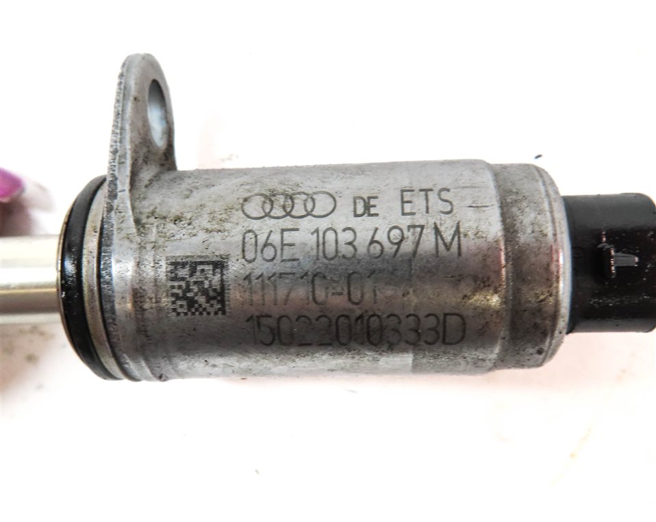 Thumbnail 4: 15 AUDI S3 (8V) 2.0L (CYFB) ENGINE CAMSHAFT CAM SHAFT ADJUSTMENT SOLENOID SET/8