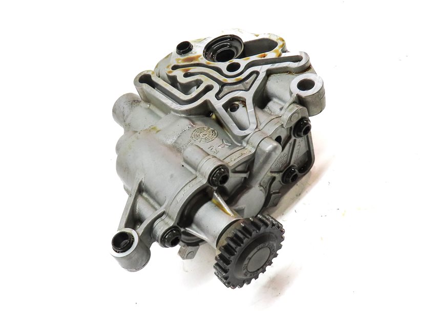 Thumbnail 3: 2015 AUDI S3 (8V) 2.0L (CYFB) ENGINE MOTOR OIL FLUID PUMP