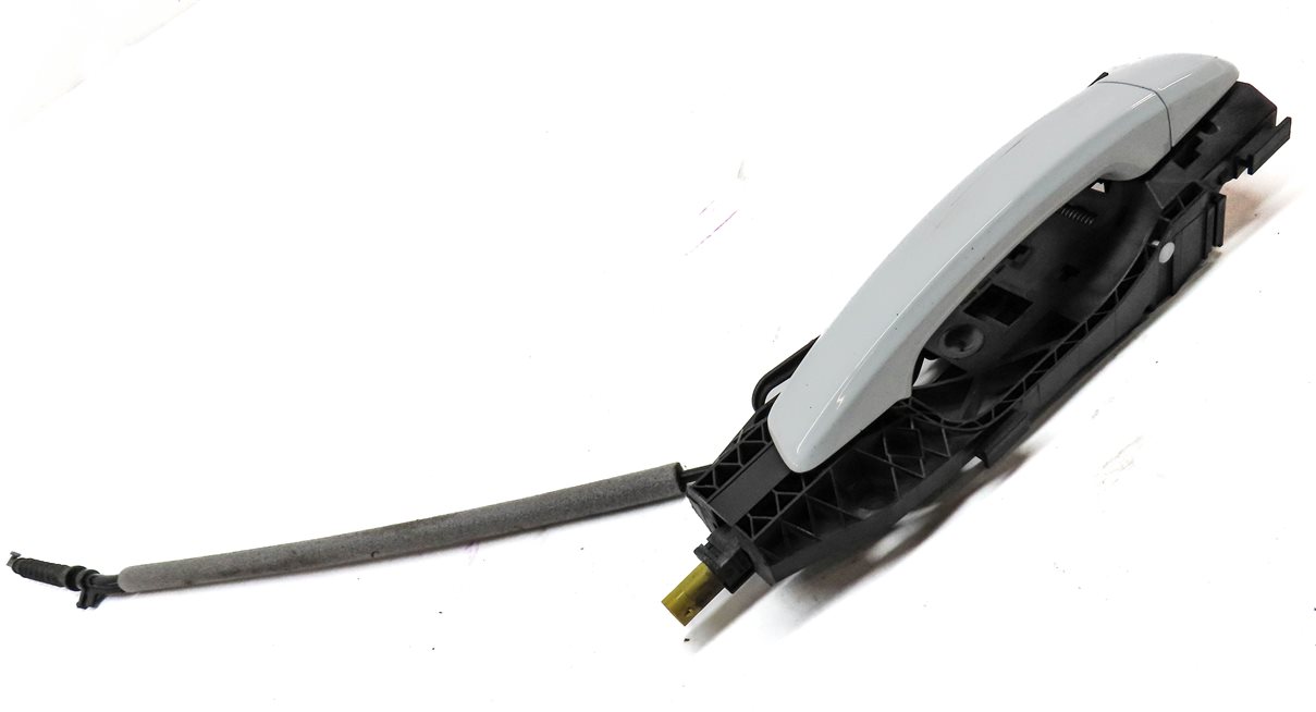 Thumbnail 3: 2016-2017 AUDI TT (MK3) FRONT RIGHT PASSENGER DOOR HANDLE (White)