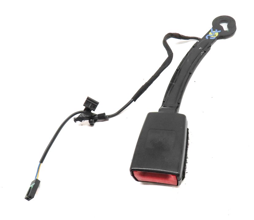 Thumbnail 4: 2015-2018 AUDI A3 S3 RS3 (8V) FRONT RIGHT PASSENGER SEATBELT BUCKLE RECEIVER