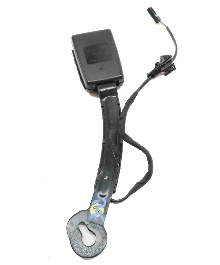 Thumbnail 5: 2015-2018 AUDI A3 S3 RS3 (8V) FRONT RIGHT PASSENGER SEATBELT BUCKLE RECEIVER