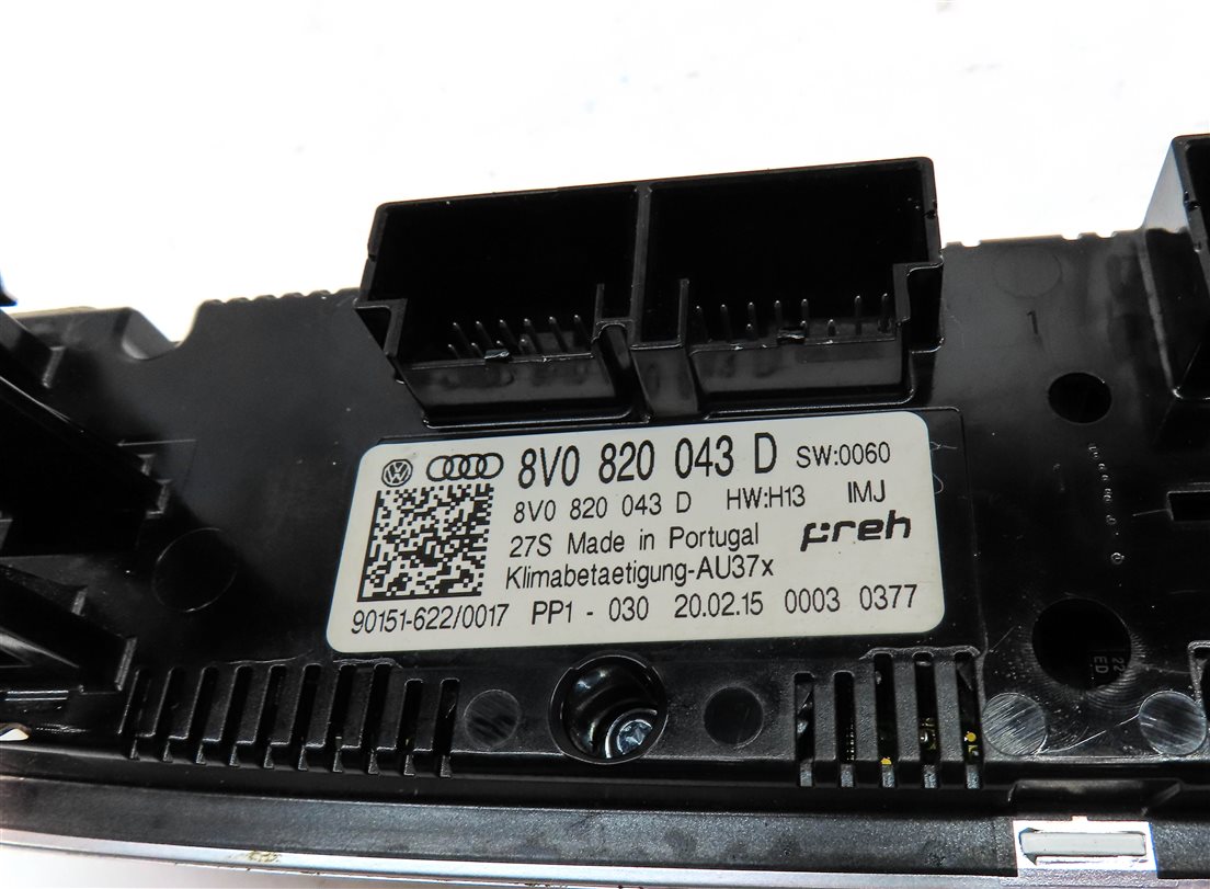 Thumbnail 6: 2015-2018 AUDI A3 S3 (8V) FRONT DUAL ZONE HEATER A/C TEMPERATURE CONTROL PANEL