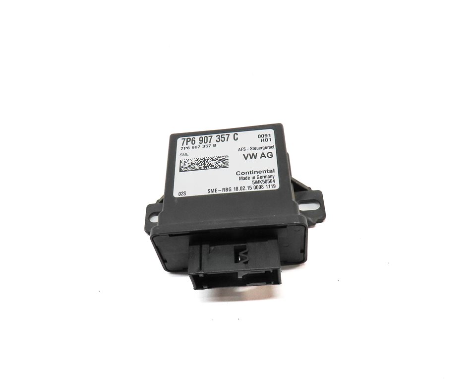 Thumbnail 2: 2015 AUDI S3 (8V) XENON HEADLIGHT HEAD LIGHT LAMP RANGE CONTROL MODULE