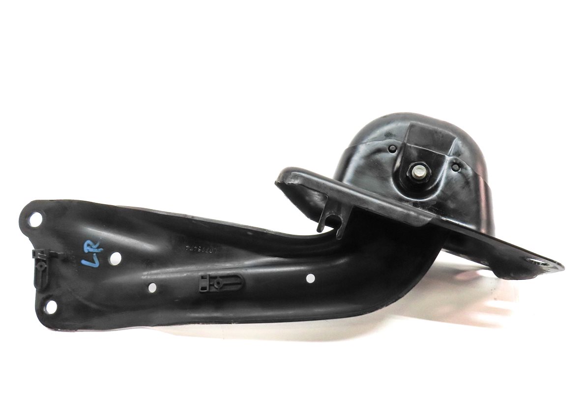 Thumbnail 5: 2015-2019 AUDI VW GOLF / A3 S3 RS3 TT (8V MK3) LEFT DRIVER REAR TRAILING ARM