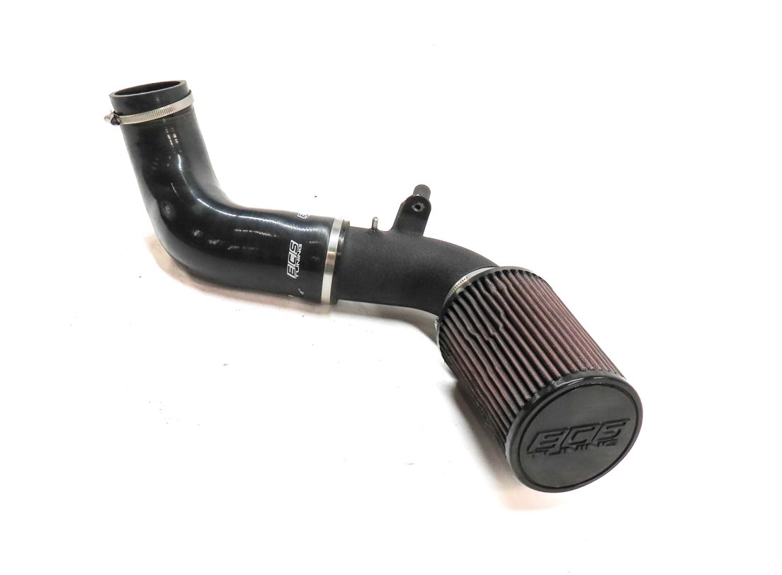 2015 AUDI S3 (8V) 2.0L (CYFB) ENGINE AIR INTAKE HOSE TUBE & FILTER ASSEMBLY